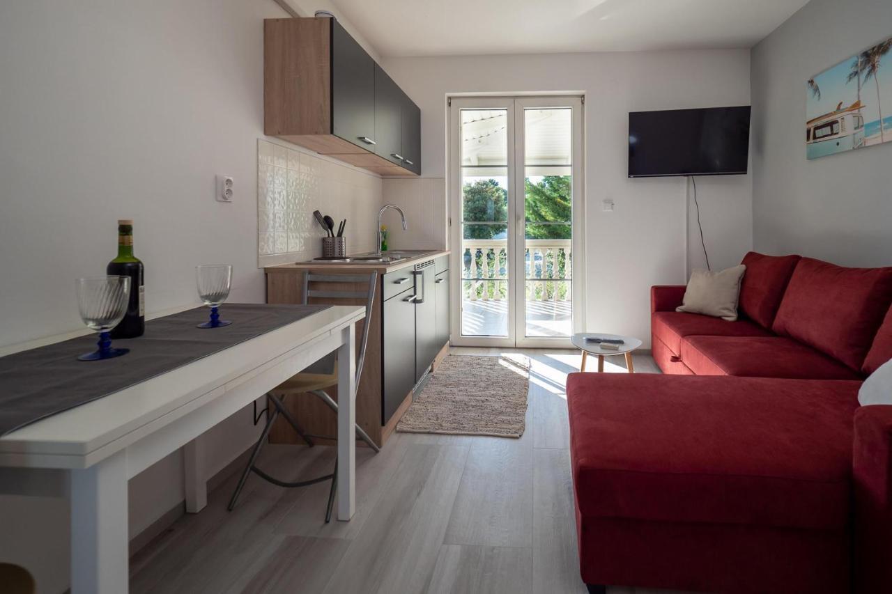Apartments Domic Banjole Bagian luar foto